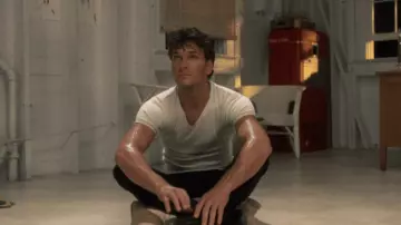 La ajustada camiseta blanca usada por Johnny Castle (Patrick Swayze) en la película Dirty Dancing