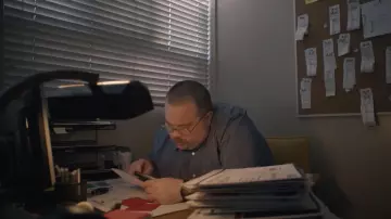 Digital watch worn by Ken Miller (Paul Walter Hauser) as seen in Queenpins movie