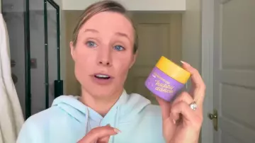 La crème solaire hydratante au CBD de Kristen Bell dans Kristen Bell’s Guide to Anti-Redness Skin Care and Makeup | Beauty Secrets | Vogue