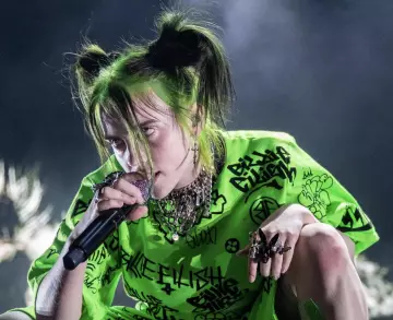 Les bijoux Heart of Bone portés par Billie Eilish lors du Radio 1's Big Weekend en 2019