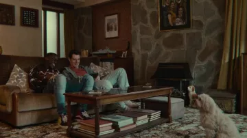 Vans sk8 multicolore baskets portées par Eric Effiong (Ncuti Gatwa) comme on le voit dans l&#39;Éducation Sexuelle des tenues de la série TV (S03E08)