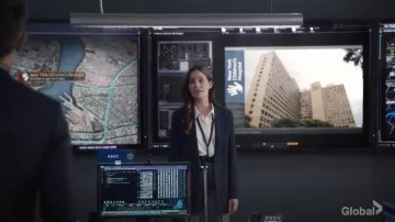 Theory Classic Fitted Shirt in white worn by Rina Trenholm (Kathleen Munroe) as seen in FBI (S04E02)