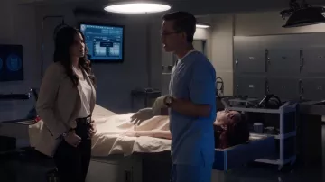 Rag &amp; Bone Annie Twill Blazer porté par Jessica Knight (Katrina Law) comme on le voit dans la série TV NCIS (Saison 19 Épisode 2)