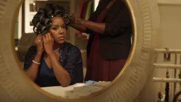 Natori Animal Print Satin Wrap Robe in blue worn by Leah Franklin-Dupont (Nadine Ellis) as seen in Our Kind of People (Season 1 Episode 2)