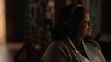 Beats Headphones used by Poppy Scoville-Parnell (Octavia Spencer) as seen in Truth Be Told TV series (Season 2 Episode 7)