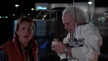 La montre calculatrice Armitron du Doc / Dr. Emmett Brown (Christopher Lloyd) dans le film Retour vers le futur