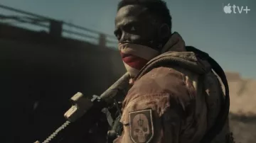 American Flag worn by Trevante Ward (Shamier Anderson) as seen in Invasion TV series outfits (Season 1)