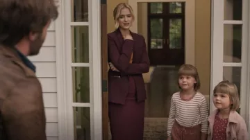 Roland Mouret Arreton Skirt worn by Jenny Banks (Elizabeth Lail) as seen in Ordinary Joe TV series outfits (S01E02)