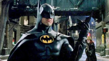 Batarang used by Batman / Bruce Wayne (Michael Keaton) as seen in Batman Movie