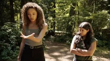 Olivia Swann: Clothes, Outfits, Brands, Style and Looks | Spotern