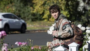 Urban Outfitters Cardigan Sweater Jacket with Tribal Indian-ish pattern worn by Theo (Dylan Arnold) in You TV series outfits (S03E04)