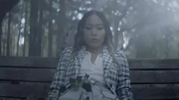 Club Monaco Rib Polo in white worn by Mary Hamilton (Nicole Kang) as seen in Batwoman TV series wardrobe (S03E04)