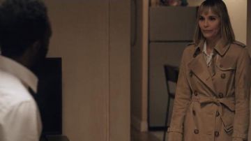 Burberry Heritage Chelsea Mid-Length Trench Coat worn by Becca Evans (Leslie Bibb) as seen in Love Life TV show (S02E05)