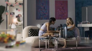 Brandy Melville Skylar Top worn by Lennon (Madison Iseman) as seen in I Know What You Did Last Summer TV show wardrobe (S01E07)