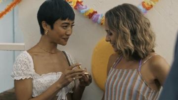 Are You Am I Zaeli Top in white worn by Margot (Brianne Tju) as seen in I Know What You Did Last Summer TV series outfits (S01E07)