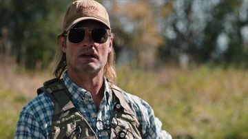 Simms Fishing Hat cap worn by Roarke (Josh Holloway) as seen in Yellowstone Tv series outfits (Season 4 Episode 1)