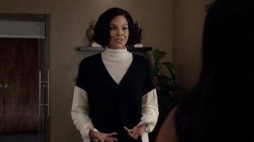 Reiss Addison Mix Media Cardigan worn by Tina (Felisha Terrell) as seen in Queens Tv show outfits (S01E04)