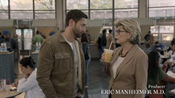 AllSaints Bretton Veste en Velours Côtelé de Coton Biologique porté par le Dr Max Goodwin (Ryan Eggold) comme on le voit dans la New Amsterdam TV show garde-robe (S04E09)