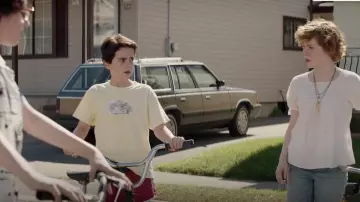 Red shorts worn by Eddie Kaspbrak (Jack Dy­lan Graz­er) as seen in It