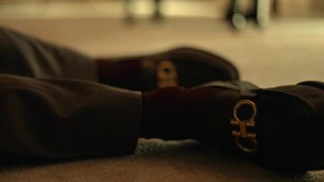 Salvatore Ferragamo Loafers shoes worn by Ari (Billy Zane) as seen in True Story Tv series (S01E01)
