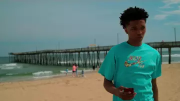 Nike SB floral logo T-shirt worn by Jace Car­son (Isaiah R. Hill) as seen in Swagger (S01E10)