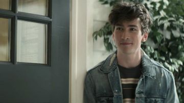 Distressed Denim Jacket worn by Theo Engler (Dylan Arnold) in You TV show Outfits (Season 3 Episode 5)