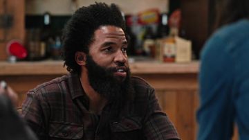 RVCA Plaid Flannel Shirt worn by Colby (Denim Richards) as seen in Yellowstone TV series outfits (S04E10)