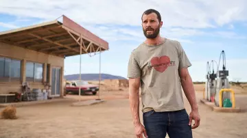 Heart Love Australia T-Shirt worn by The Man (Jamie Dornan) in The Tourist TV show (Season 1 Episode 1)