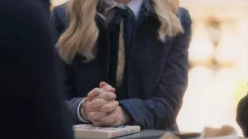 Le livre The White Album by Joan Didion lu par Audrey Hope (Emily Alyn Lind) dans la série Gossip Girl (Saison 1 Episode 5)