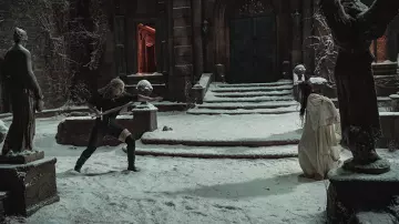 Steel Sword used by Geralt of Rivia (Henry Cavill) as seen in The Witcher TV series (S02E01)