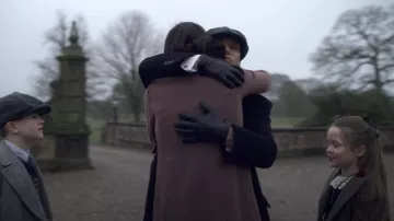 Leather Gloves worn by Thomas Shelby (Cillian Murphy) as seen in Peaky Blinders Outfits (Season 6)