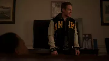 Amiri logo-appliqué varsity blouson porté par Brayden Weston (Gianni Paolo) comme on le voit dans Power Book II: Ghost Wardrobe (S02E08)