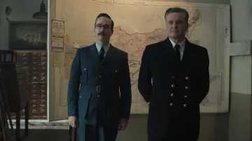 Uniforme de oficial de la WW2 usado por Ewen Montagu (Colin Firth) como se ve en los atuendos de la Operación Mincemeat