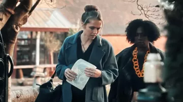 Blue Wrap Coat worn by Diana Bishop (Teresa Palmer) in A Discovery of Witches / Le livre perdu des sortilèges