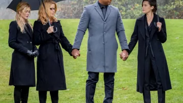 The top Sandro worn by Felicity Smoak (Emily Bett Rickards) in the series Arrow (S08E10)