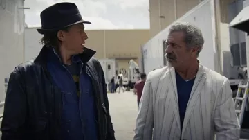 Striped Suit Blazer jacket in white worn by Alastair Pinch (mel Gibson) as seen in Last Looks