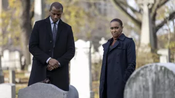 Burberry Navy Blue Trench Coat worn by Val Turner (Ryan Michelle Bathe) as seen in The Endgame TV show outfits (S01E02)