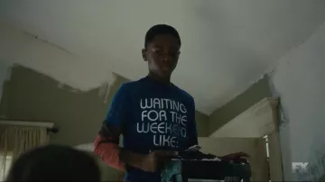 Waiting For The Weekend Like T-Shirt in blue worn by Young Earn (Alkoya Brunson) in Atlanta TV show outfits (S03E01)