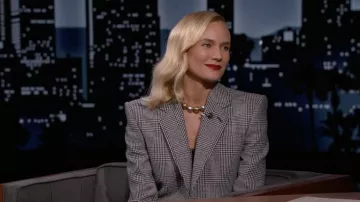Saint Laurent Plaid Blazer Jacket usado por Jimmy Kimmel como se ve en Jimmy Kimmel Live!