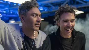 Amiri Oversized Distressed Tie-Dyed Loopback Cotton-Jersey Sweatshirt worn by Antwan (Taika Waititi) in Free Guy movie