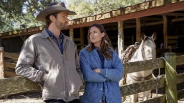 Blank NYC Blue Quilted Jacket worn by Geraldine 'Geri' Broussard (Odette Annable) as seen in Walker TV show outfits (S02E12)