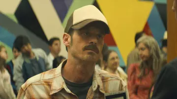 Trucker Hat Cap worn by Walt Breslin (Scoot McNairy) in Narcos: Mexico TV series wardrobe (Season 1 Episode 10)