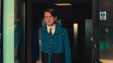 Vans Daleside Jacket in black and blue worn by Nick Nelson (Kit Connor) as seen in Heartstopper TV series outfits (Season 1 Episode 1)