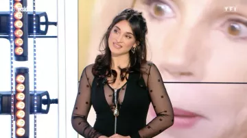 La robe Robe courte noire à motif 4G Givenchy portée par Camélia Jordana dans l'émission 50 Minutes Inside du 23 Avril 2022