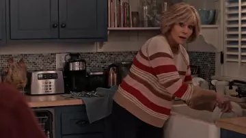 & Other Stories striped Wool Blend Sweater worn by Grace Hanson (Jane Fonda) as seen in Grace and Frankie (S07E03)