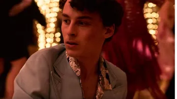 Grey Suit worn by Stanley Barber (Wyatt Oleff) in I Am Not Okay with This TV series (Season 1 Episode 7)