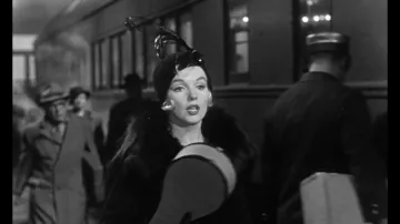 Feather Hat worn by Sugar Kane Kowalczyk (Marilyn Monroe) in Some Like It Hot