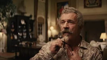 Floral Printed Shirt worn by Alastair Pinch (mel Gibson) as seen in Last Looks movie