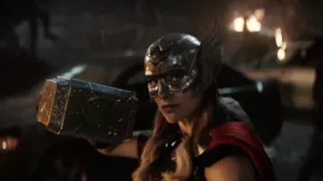 Mighty Thor Casque d’argent de Jane Foster (Natalie Portman) dans Thor: Love and Thunder