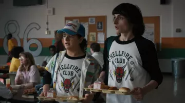 Gallon Carton Borden Dairy Milk of Dustin Henderson (Gaten Matarazzo) as seen in Stranger Things (S04E01)